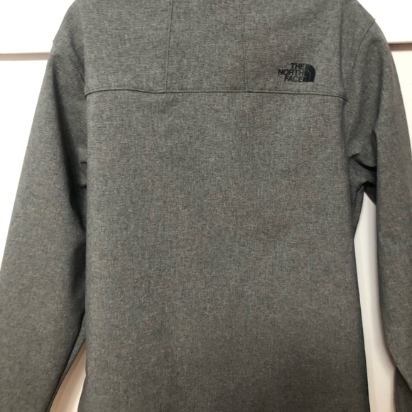 North Face Men Jacket - Picture 3 of 3